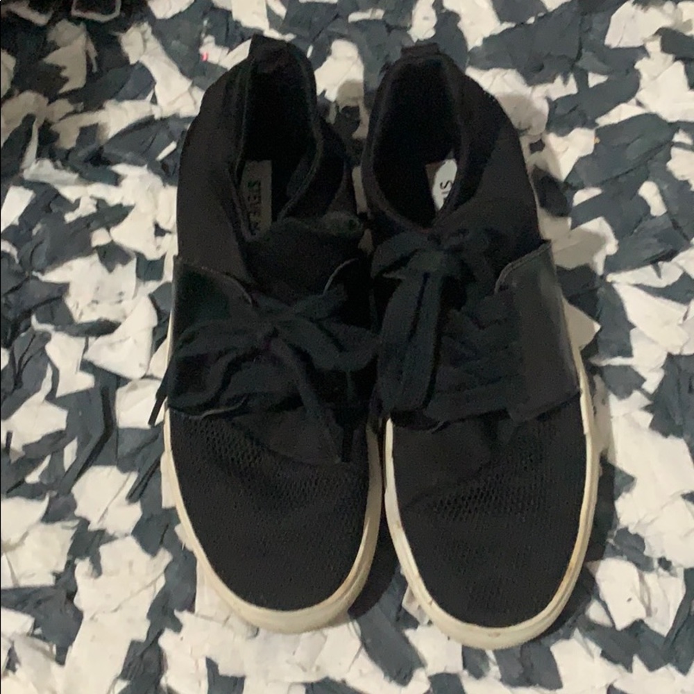 Steve Madden sneakers